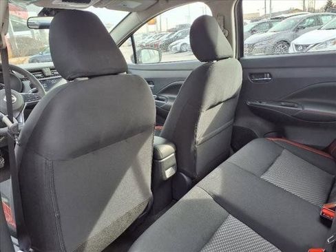 New 2025 Nissan Versa SR image 36