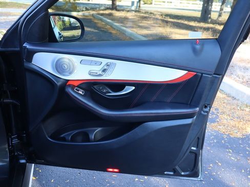 Used 2020 Mercedes-Benz GLC 63 AMG S image 26