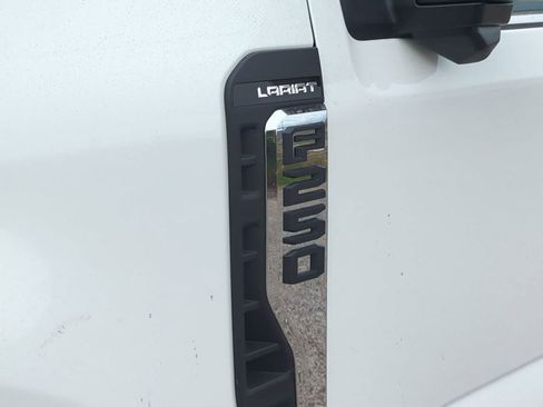 New 2026 Ford F250 Lariat w/ Lariat Premium Package AWD/4WD image 39