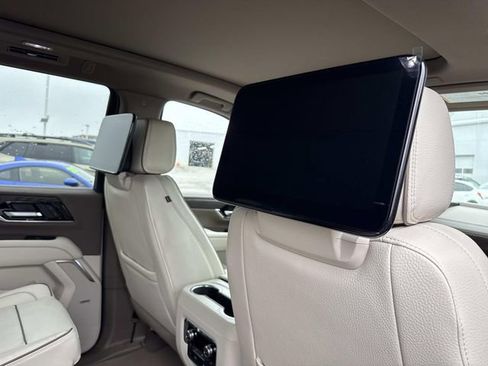 New 2026 GMC Yukon Denali w/ Denali Reserve Package image 21