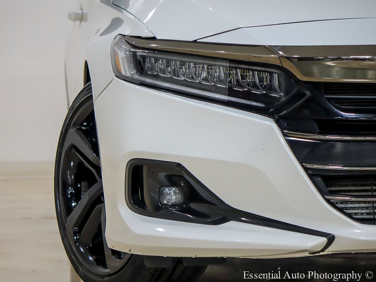 Used 2021 Honda Accord Sport image 6