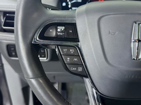 Used 2021 Lincoln Nautilus Reserve w/ Equipment Group 202A image 14