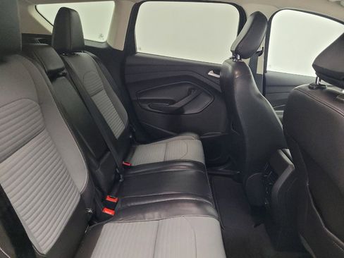 Used 2018 Ford Escape SE w/ SE Sport Appearance Package FWD image 19