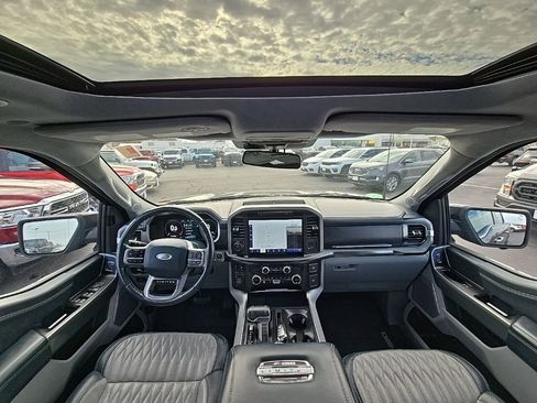 Used 2023 Ford F150 Limited image 2