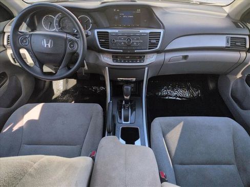 Used 2013 Honda Accord LX image 16
