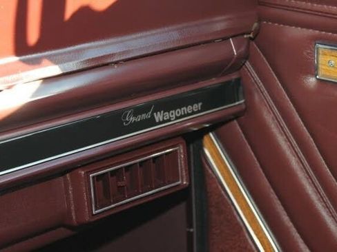 Used 1989 Jeep Grand Wagoneer image 79