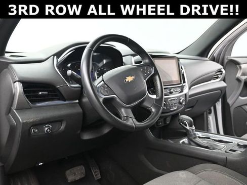 Used 2023 Chevrolet Traverse LT AWD/4WD image 18