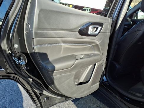 New 2026 Jeep Compass Latitude image 10