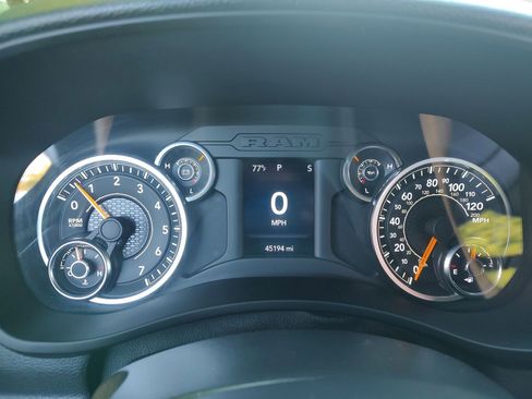 Used 2022 RAM 3500 Tradesman image 10