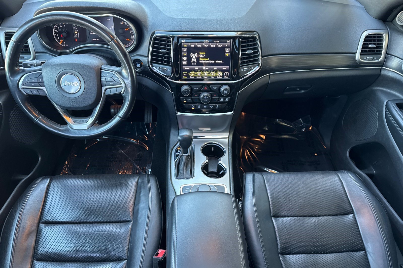 Used 2020 Jeep Grand Cherokee Limited w/ Luxury Group II AWD/4WD image 16