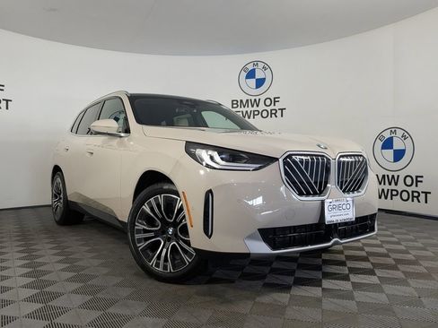 New 2026 BMW X3 xDrive30 w/ Premium Package image 3