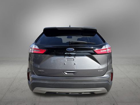 Used 2024 Ford Edge SEL image 8