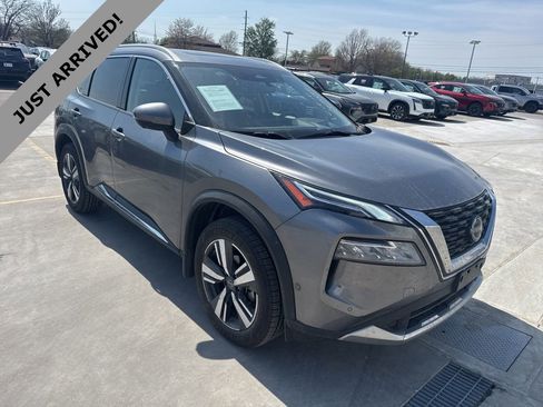 Certified 2023 Nissan Rogue Platinum w/ Platinum Premium Package image 3