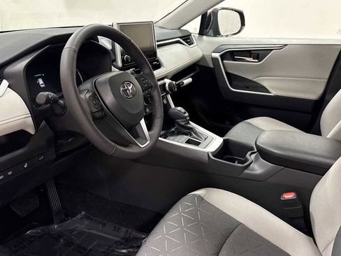 New 2025 Toyota RAV4 XLE image 12