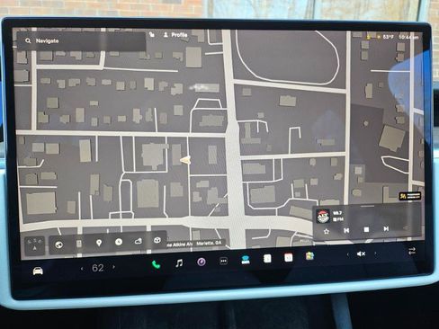 Used 2023 Tesla Model X image 39