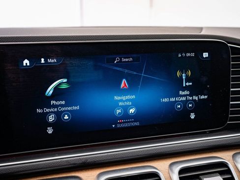 Used 2020 Mercedes-Benz GLE 350 4MATIC image 26