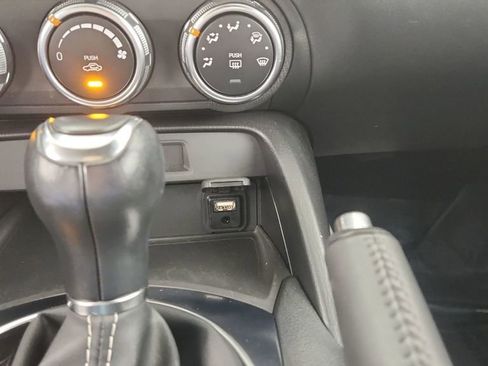 Used 2018 FIAT 124 Spider Classica image 17