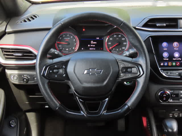 Used 2022 Chevrolet TrailBlazer RS w/ Sun and Liftgate Package FWD image 21