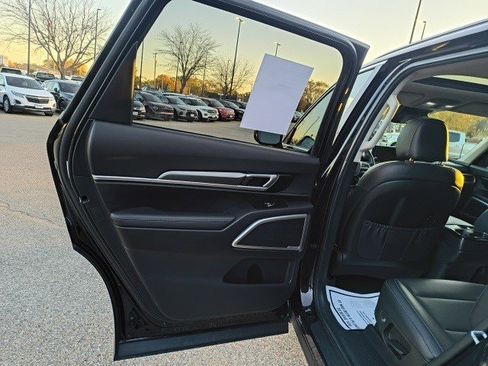 Used 2020 Kia Telluride S image 13