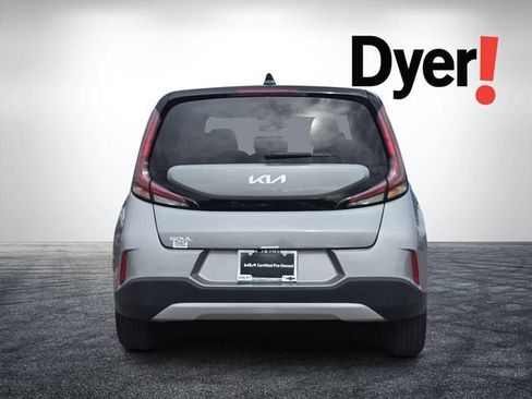 Certified 2024 Kia Soul LX FWD image 5