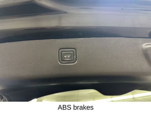 Certified 2022 Chevrolet Blazer RS image 27