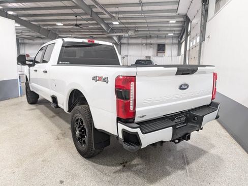 Used 2023 Ford F250 XL w/ STX Appearance Package AWD/4WD image 5