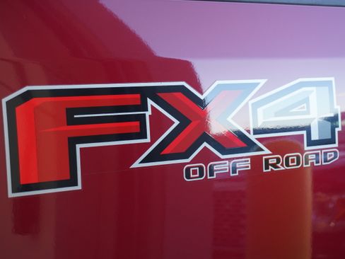 Used 2019 Ford F250 Lariat w/ Lariat Ultimate Package image 8