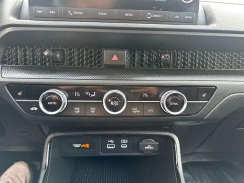 Used 2025 Honda CR-V EX image 36