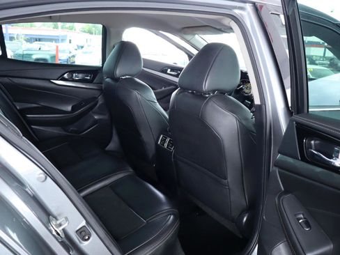 Used 2020 Nissan Maxima 3.5 SV w/ Floor Mat Group FWD image 32