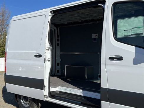 New 2025 Mercedes-Benz Sprinter 2500 image 35