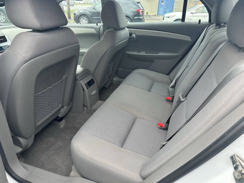 Used 2012 Chevrolet Malibu LS FWD image 11