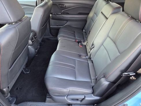 Used 2024 Honda Passport TrailSport image 12