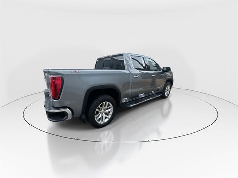 Used 2022 GMC Sierra 1500 SLT w/ SLT Premium Plus Package image 8
