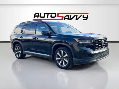 Used 2025 Honda Pilot Elite