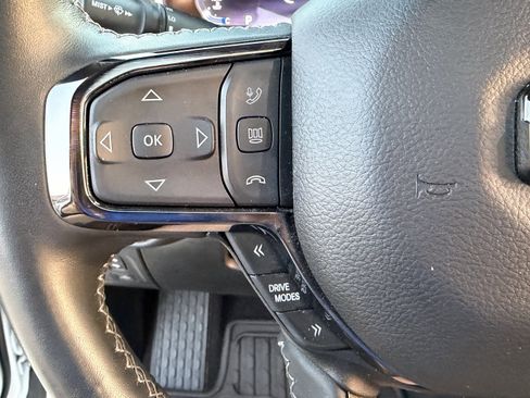 Used 2025 RAM 1500 Limited image 23