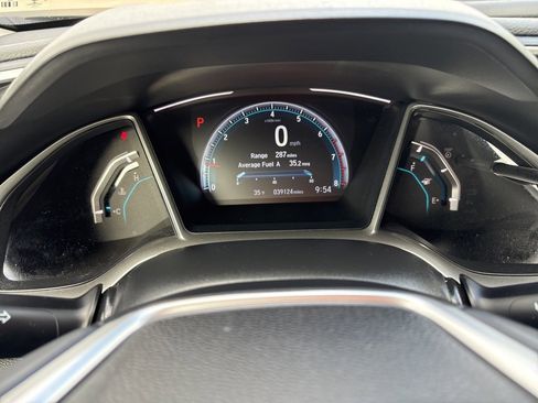 Used 2019 Honda Civic EX image 16