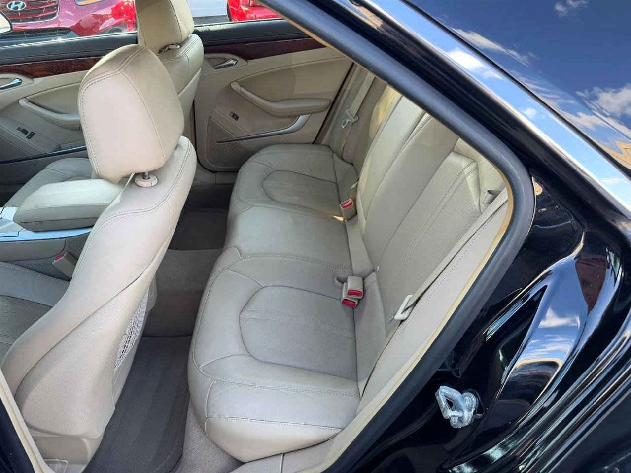 Used 2011 Cadillac CTS Premium AWD/4WD image 27