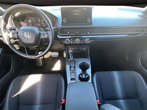 Used 2025 Honda Civic Sport image 14