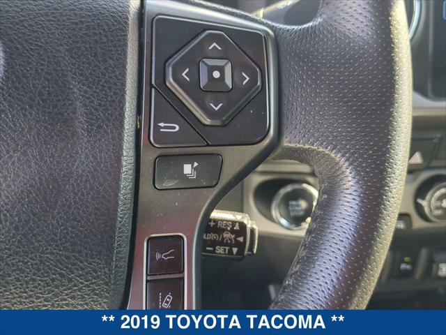 Used 2019 Toyota Tacoma TRD Sport w/ Technology Package RWD image 15