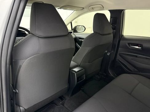 Used 2021 Toyota Corolla LE FWD image 30