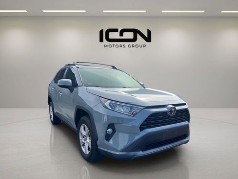 Used 2021 Toyota RAV4 XLE AWD/4WD image 7