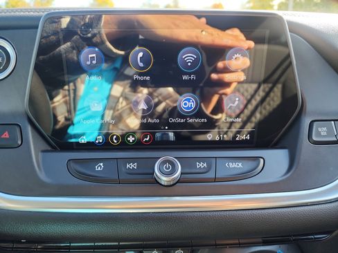 Used 2021 Chevrolet Blazer LT image 17