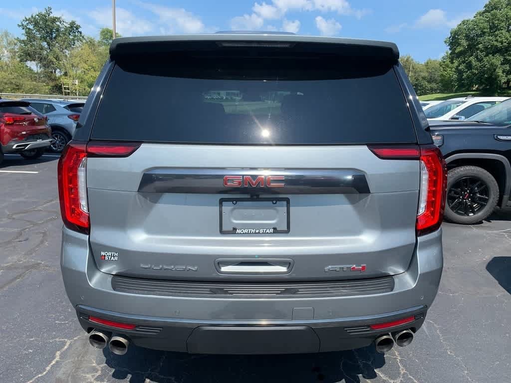 Used 2023 GMC Yukon XL AT4 w/ AT4 Premium Plus Package AWD/4WD image 4