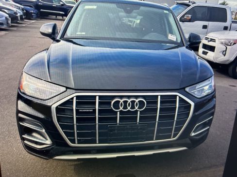 Used 2021 Audi Q5 Premium image 9