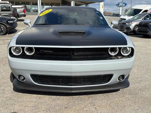 Used 2021 Dodge Challenger R/T Scat Pack w/ T/A Package image 2