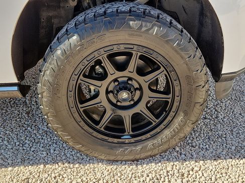 Used 2021 Ford Expedition Max Limited image 7