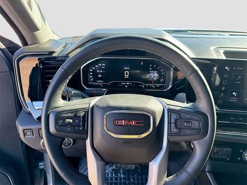 Used 2025 GMC Sierra 1500 Elevation w/ Elevation Premium Package image 14