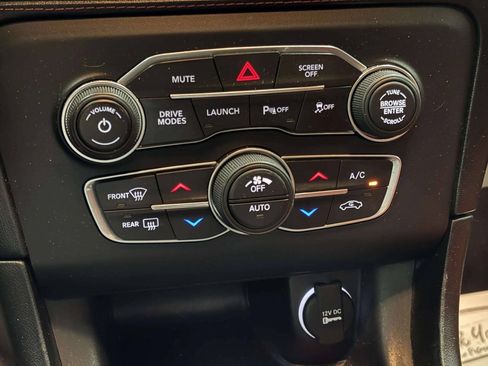 Used 2019 Dodge Charger Scat Pack w/ Plus Group RWD image 32