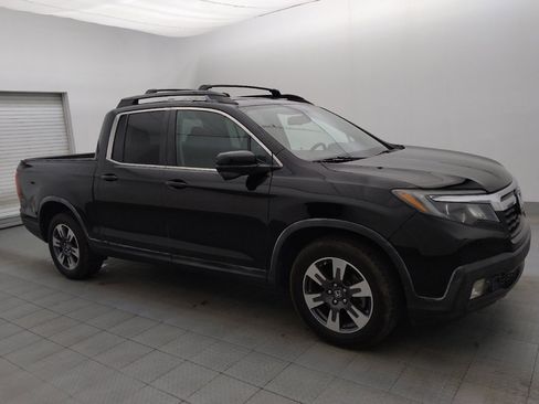 Used 2017 Honda Ridgeline RTL-T image 11