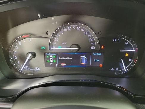 Used 2019 Cadillac XT5 Luxury image 24